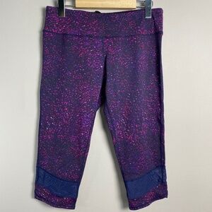 Tuff Athletics Women's Purple / Pink Splatter Pattern Yoga Capri Legging Pants M